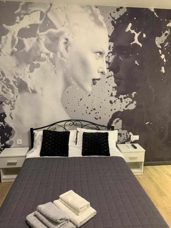 Academic St. Apartment Κχαρκίβ Εξωτερικό φωτογραφία